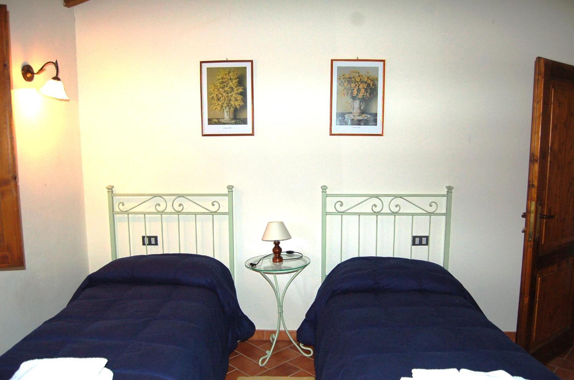 Borgo Nuovo San Martino Guest House Ambra ภายนอก รูปภาพ