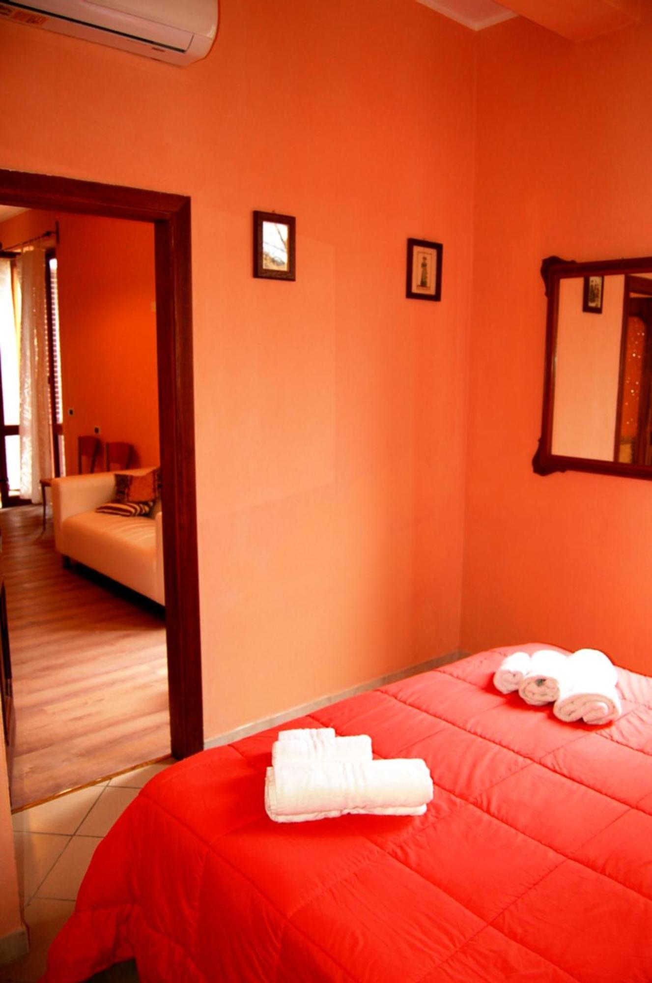 Borgo Nuovo San Martino Guest House Ambra ภายนอก รูปภาพ