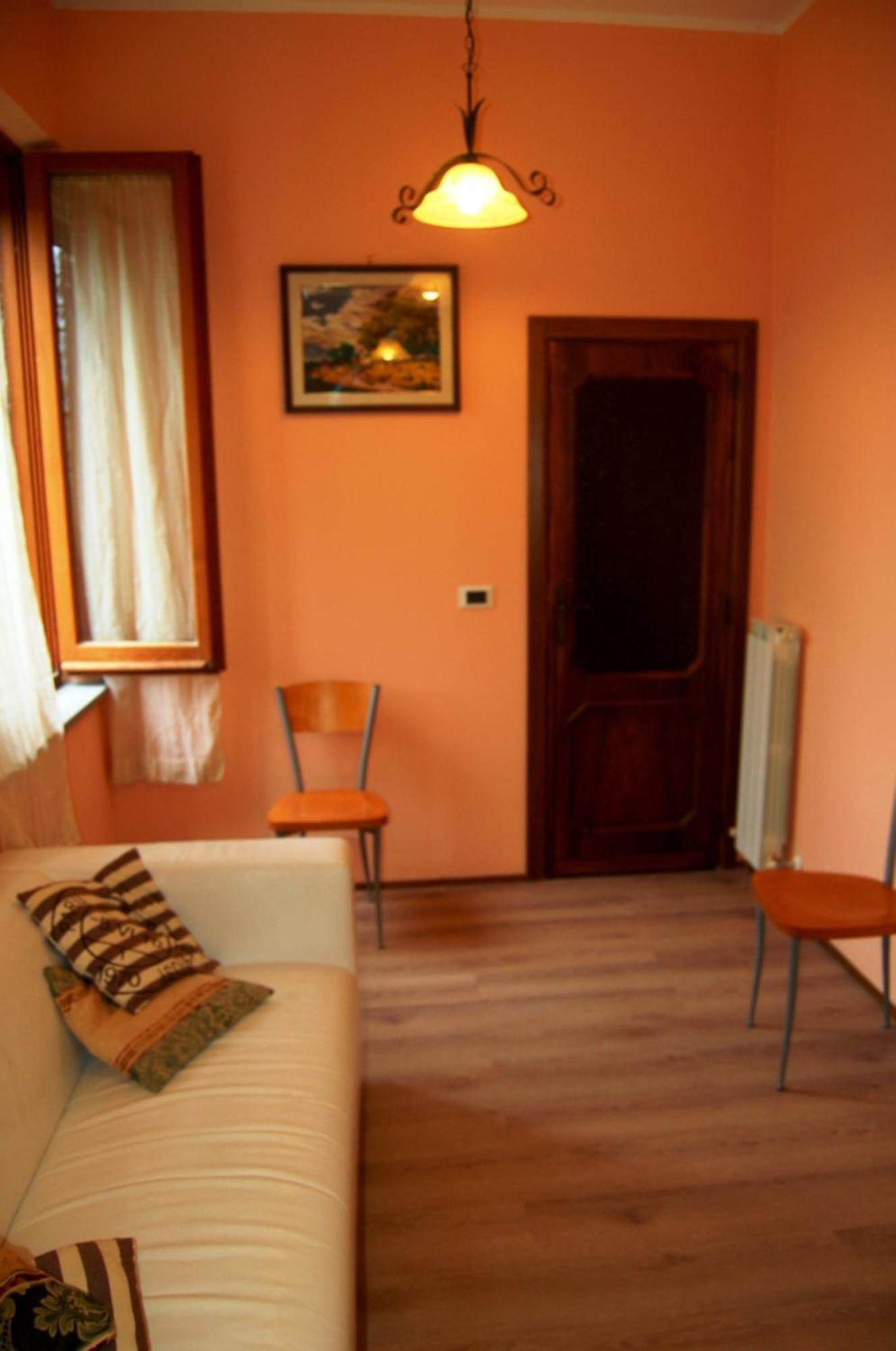 Borgo Nuovo San Martino Guest House Ambra ภายนอก รูปภาพ