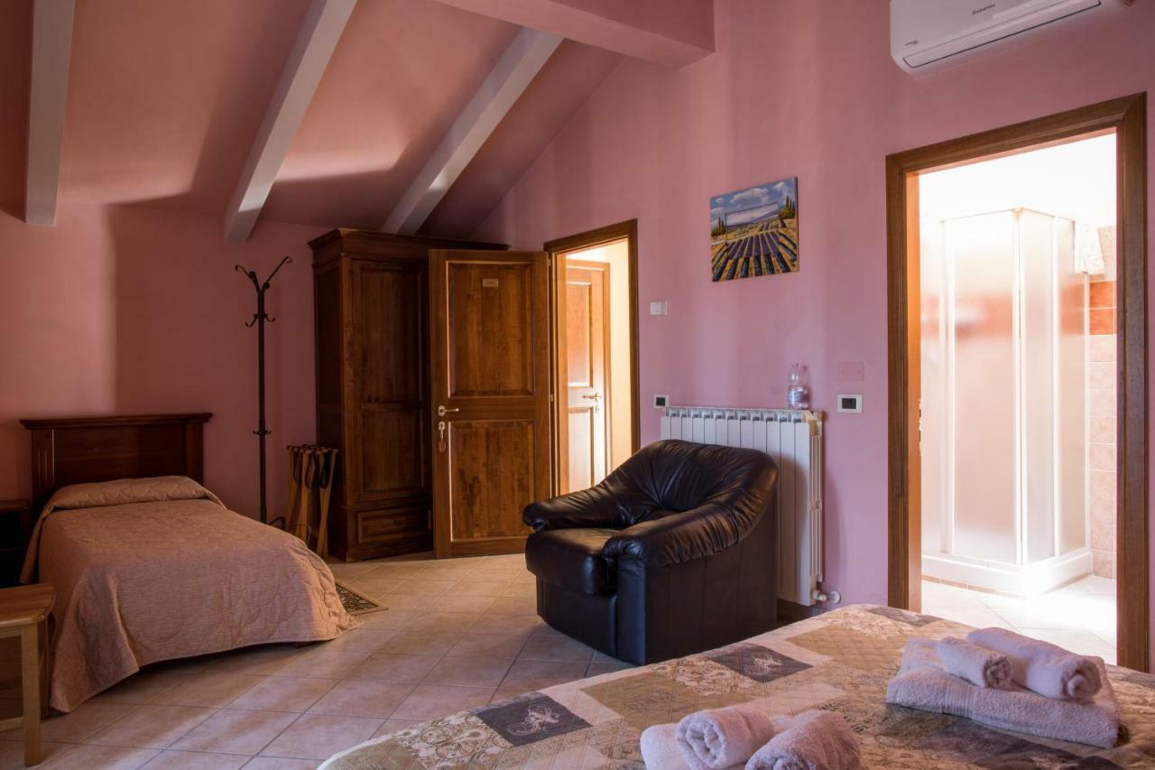 Borgo Nuovo San Martino Guest House Ambra ภายนอก รูปภาพ