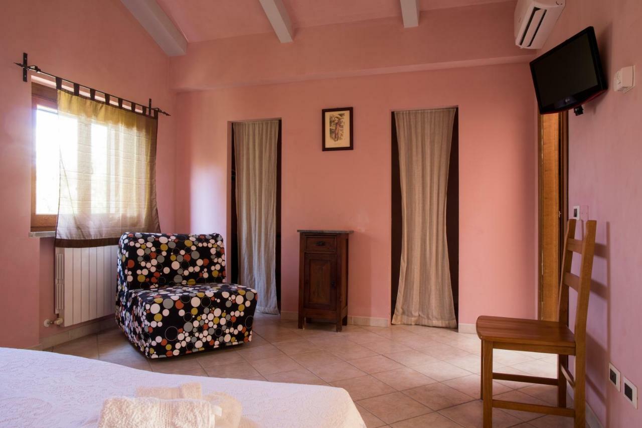 Borgo Nuovo San Martino Guest House Ambra ภายนอก รูปภาพ