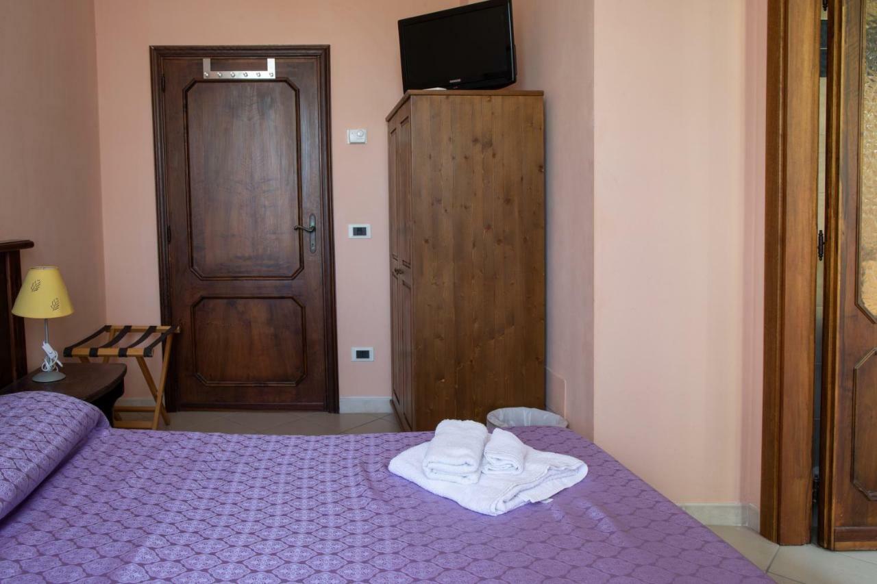 Borgo Nuovo San Martino Guest House Ambra ภายนอก รูปภาพ