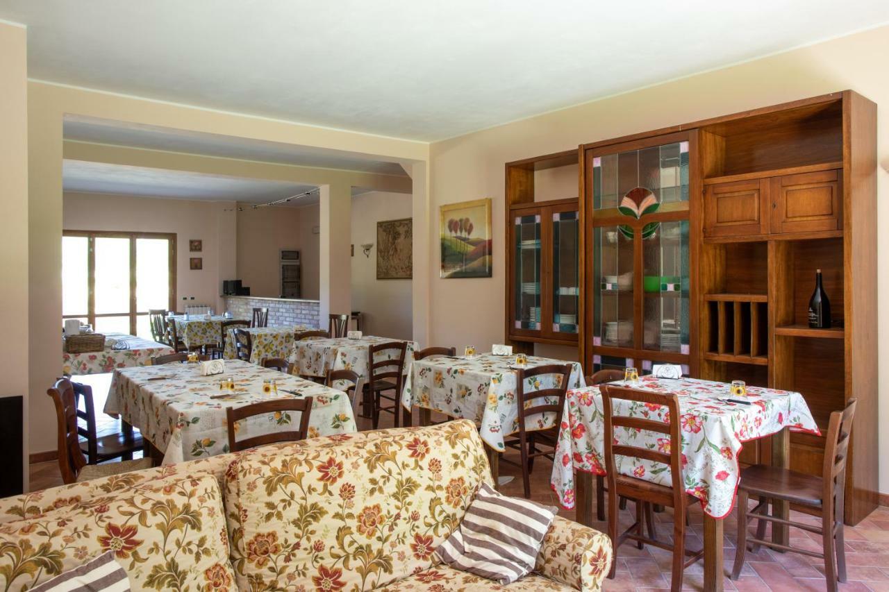 Borgo Nuovo San Martino Guest House Ambra ภายนอก รูปภาพ